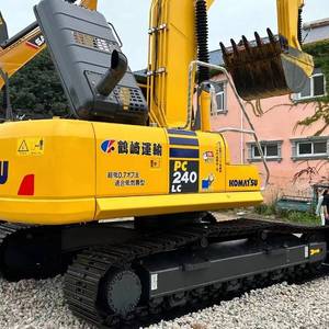 小松PC240挖掘机
