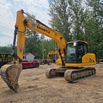 神鋼135挖掘機(jī)