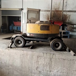 神鋼60-8挖掘機(jī)